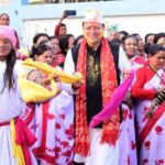 नगला तराई स्थित निजी आवास पर पारंपरिक उल्लास के साथ मना होली पर्व…